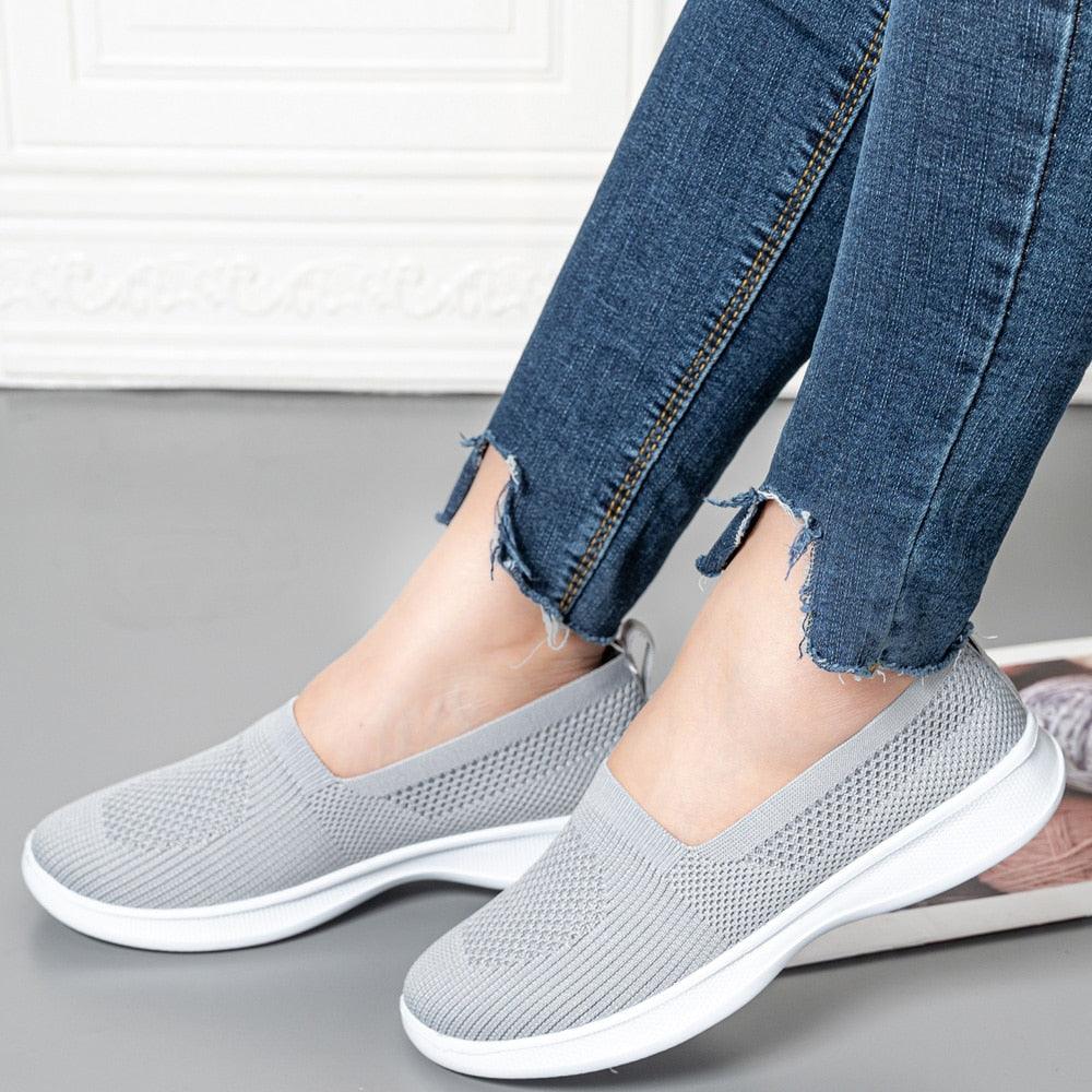 Summer Knitting Sock Women's Sneakers Slip On Shoes Lightweight Flat Women's Sports Breathable Mesh Platform Fashion Casual Slip On Easy Walking Espadrilles