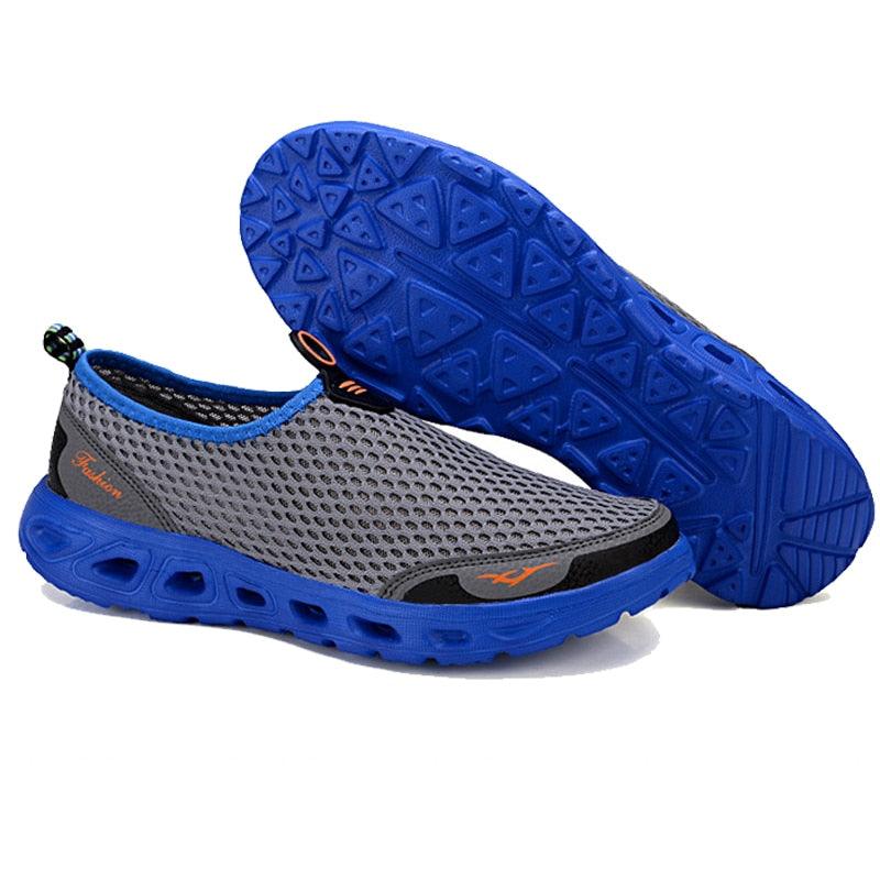 Summer Mens Couple Casual Shoes Fashion Lightweight Breathable Walking Sneakers Slip-on Mesh Flats Water Beach Shoes Quick Dry Barefoot For Swim Diving Surf