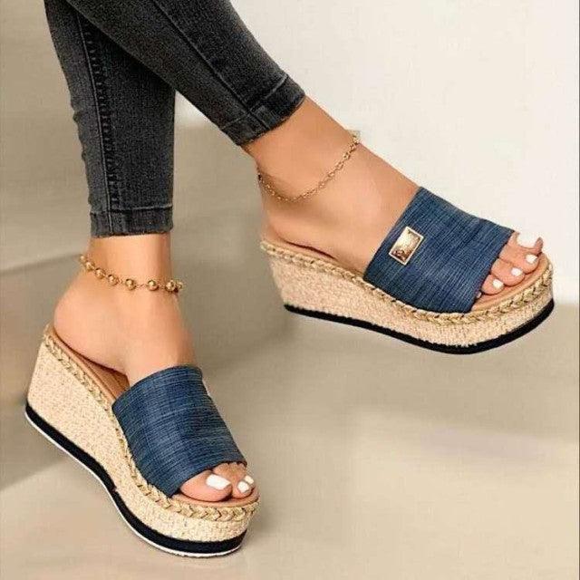 Summer Slippers Women Platform Slipper Fashion High Heeled Shoes Outdoor Beach Sandals For Women Platform Sandals Open Toe Elegant Heels Casual Summer Sandals