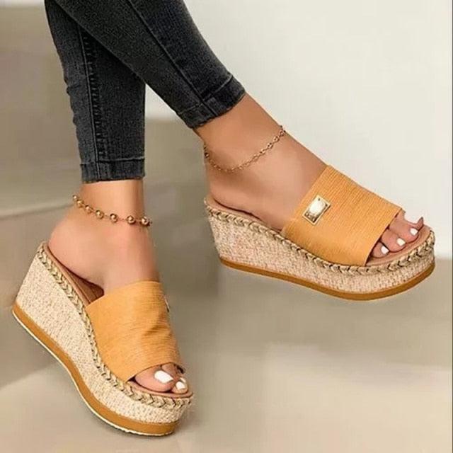 Summer Slippers Women Platform Slipper Fashion High Heeled Shoes Outdoor Beach Sandals For Women Platform Sandals Open Toe Elegant Heels Casual Summer Sandals