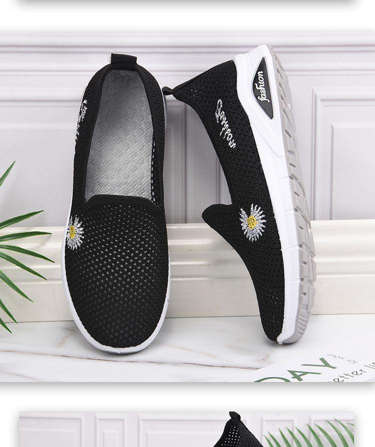 Summer Women Flat Shoes New Espadrilles Flying Knitting Shoes Fashion Flowers Sneakers Lazy Shoes Women Mesh Running Casual Slip On Flats Comfortable Walking Casual Shoes