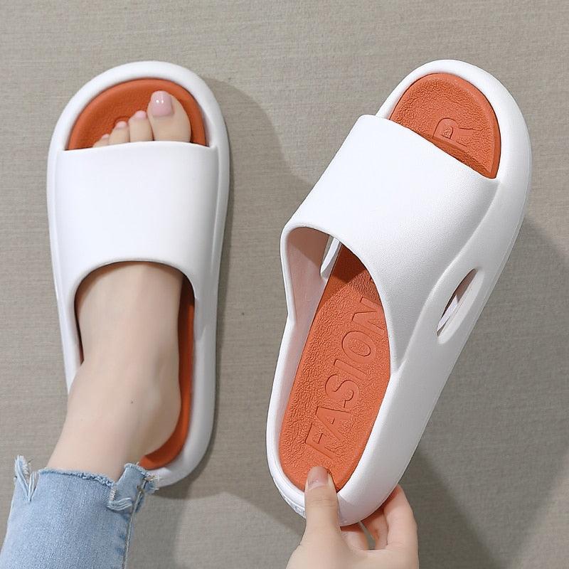 Summer Women Slippers Runway Shoes Outdoor Slides Men Flip Flops Thick Sole Non-slip Beach Pool Outdoor Slippers Anti-Slip Shower Spa Bath Pool Gym Slides Flip Flop Open Toe Comfortable Soft Sandals Casual Shoes