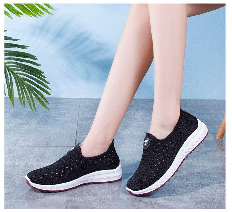 Summer Womens Shoes Breathable Mesh Sneakers Slip On Flats Espadrilles Fashion Trainers Women Comfortable Pink Couple Shoes Outdoor Walking Footwear Shoes