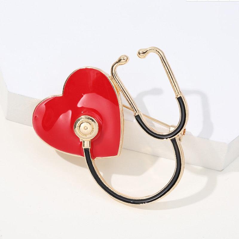 Unique Unisex Heart Shaped Brooch Pin Modern Brooch Pin Luxury Nurse Backpack Cute Brooches Charming Elegant Unisex Jewelry For Your Friends