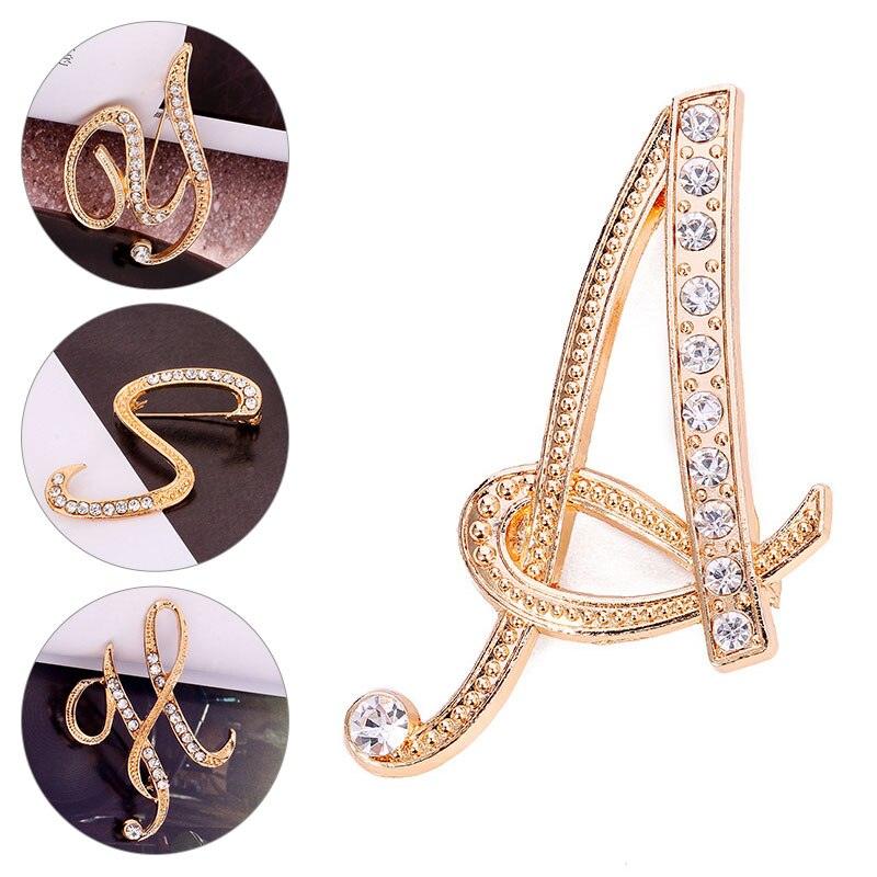 Unisex A-Z Letter Brooch Luxury Women Rhinestones Crystal Men Gold English Alphabet Metal Pins Crystal Brooch Pin 26 English Letters Couple Memorial Jewelry Love Gifts Women Men Clothing Accessories Corsage Jewelry Accessories