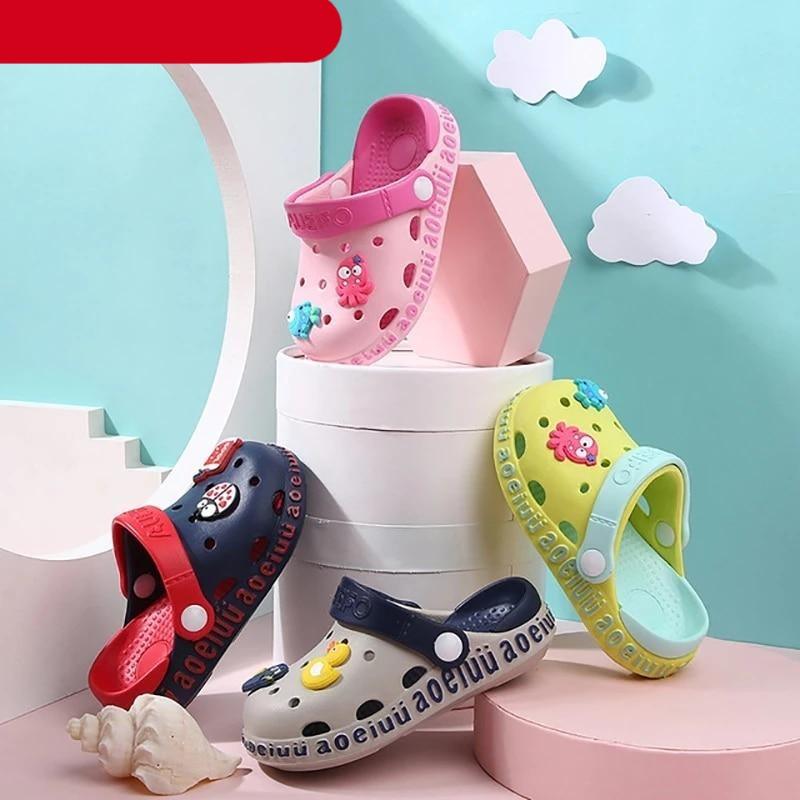 Unisex Children Slippers For Boys Girls New Summer Kids Beach Shoes Baby Toddler Soft Shoes Home Indoor Slippers Summer Lightweight Shockproof Non-Slip Water Shoes Garden Shoes For Beach Pool