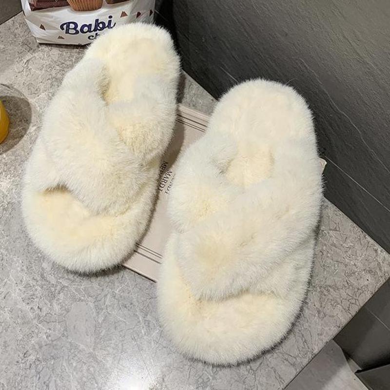 Warm Fluffy Fur Slippers Shoes Women Flip Flop Flat Furry Slides Outdoor Sandals Woman Open Toe Slippers Plush Cross Band Fleece Comfy Memory Foam House Indoor Winter Shoes