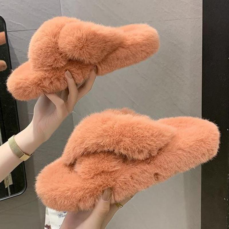 Warm Fluffy Fur Slippers Shoes Women Flip Flop Flat Furry Slides Outdoor Sandals Woman Open Toe Slippers Plush Cross Band Fleece Comfy Memory Foam House Indoor Winter Shoes