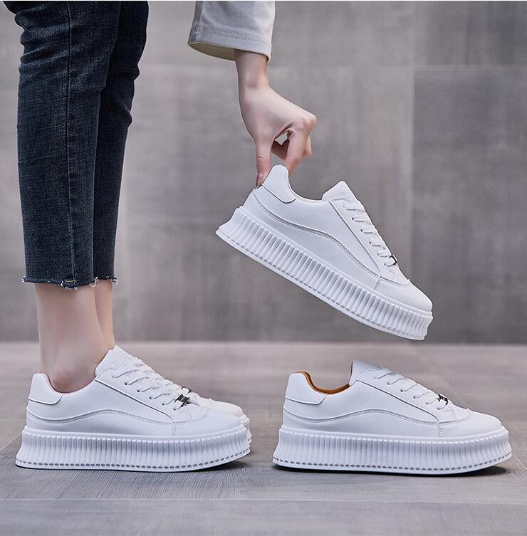 White Women Spring Running Thick Shoes Woman Comfortable Sneakers Leather Spring Flats Trainers Outdoor Vulcanize Slip On Trainers Fashion Platform Sneakers