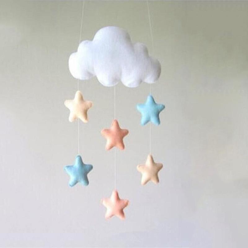 Wind Chimes Handmade Cloud Felt Love Pendant Baby Children Cloud Bed Bell Mobile Crib Jewelry Creative Pendant  Bedroom Loving Ceiling Hanging Heart Decor Girls Wind Chime Nursery Decoration