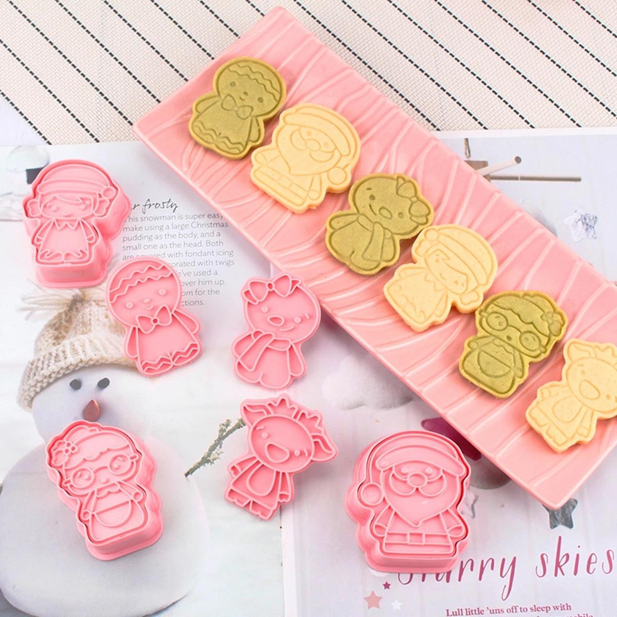 Winter Cartoon Biscuit Mould Christmas Cookie Cutters Christmas Molds ABS Plastic Baking Mould Cookie Tools Cake Decorating Tools Cartoon Cookie Christmas Tree Shaped Biscuit Molds