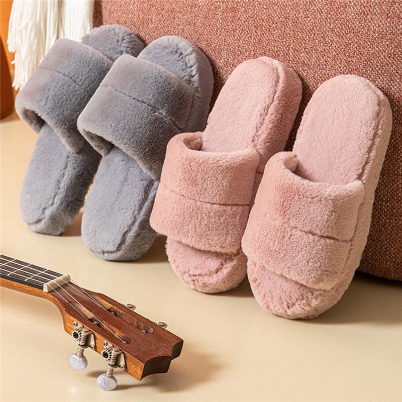 Winter Home Slippers Women Plush Fluffy Flip Flops Warm Shoes Soft Thick Soled Indoor Bedroom Fur Slides Women's Fuzzy Open Toe House Slippers Fancy Plush Slippers