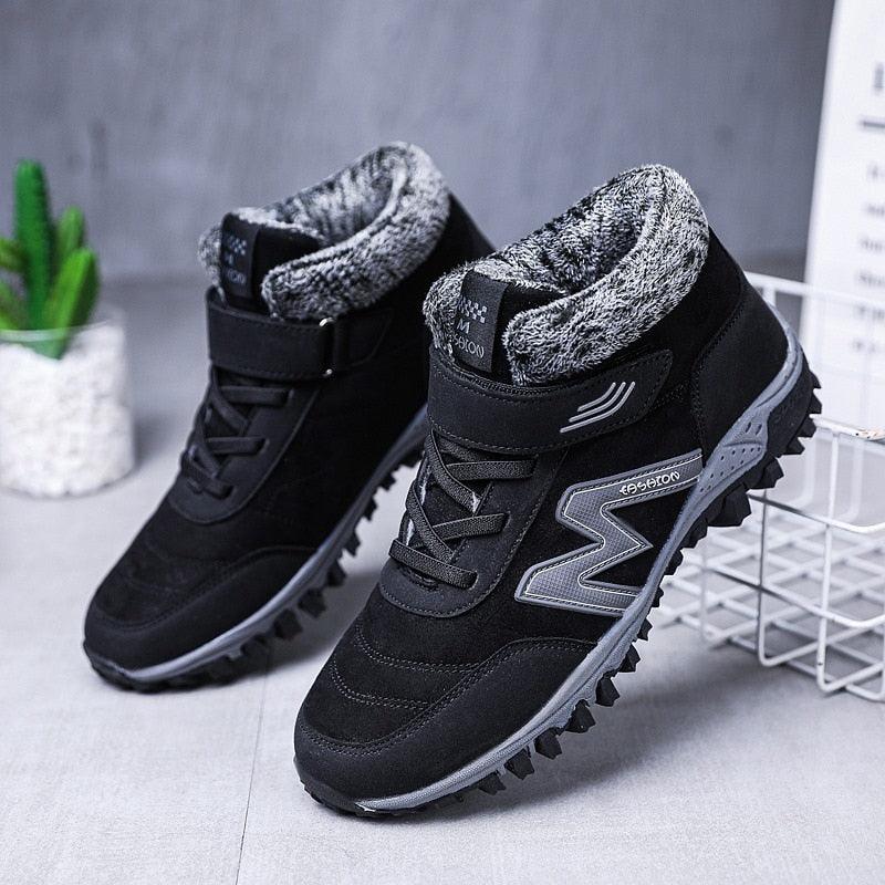 Winter Outdoor Casual Shoes Non-slip Warm Soft Cotton Shoes Mens Comfortable Snow Shoes Lightweight Low-Top Sneakers Non-Slip Wear-Resistant For Outdoor Walking Camping