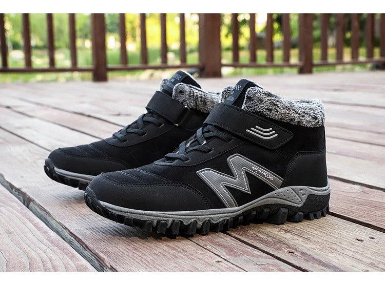 Winter Outdoor Casual Shoes Non-slip Warm Soft Cotton Shoes Mens Comfortable Snow Shoes Lightweight Low-Top Sneakers Non-Slip Wear-Resistant For Outdoor Walking Camping