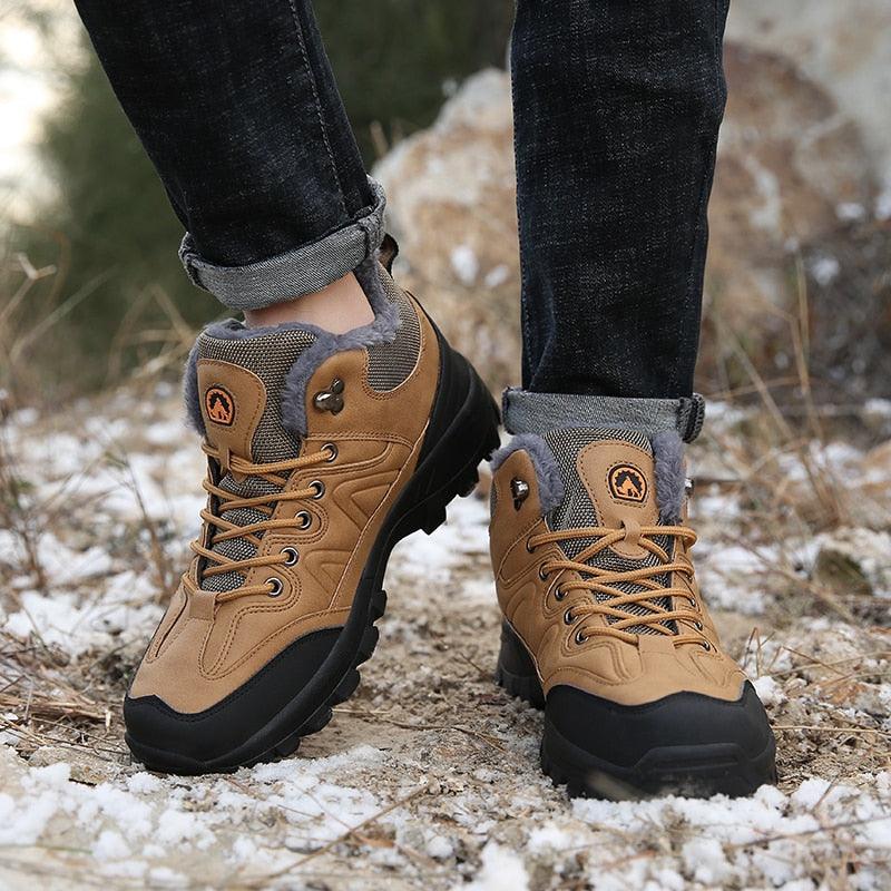 Winter Snow Boots Waterproof Leather Sneakers Super Warm Men's Boots Outdoor Hiking Boots Warm Fur Line Hiking Boot Outdoor Walking Shoes Casual Leather Booties For Men