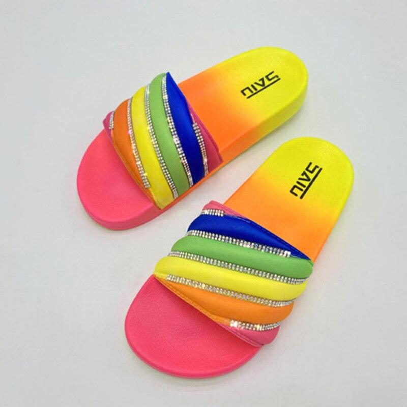 Women Beach Rubber Slippers Shoes Woman Flip Flops Rhinestone Sildes Candy Sandals Outdoor Flats Cute Sandals For Women Casual Summer Women Comfort Slip-On Sandal