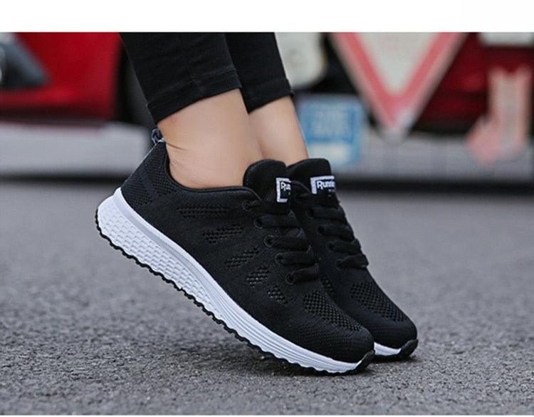 Women Casual Fashion Breathable Walking Mesh Flat Shoes White Sneakers Summer New Fashion Women's Vulcanized Running Sneakers Walking Tennis Shoes