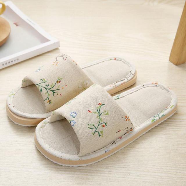 Women Casual Floral Home Slippers Soft Non-slip Foam Bottom Slippers Spring Autumn Indoor Couple Linen Slipper Flip Flops Slides Slip-On Indoor Slippers For Women Soft Womens Flannel Home Bedroom Slippers