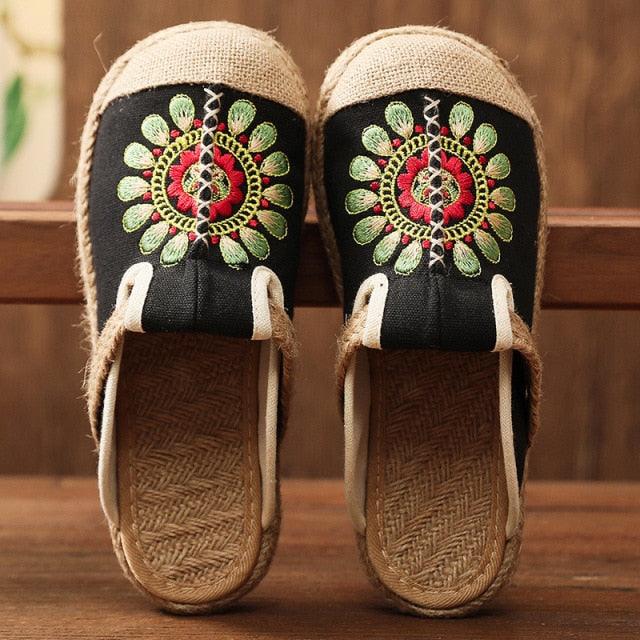 Women Casual Linen Handmade Mules Flat Slippers Retro Vegan Summer Canvas Comfortable Espadrille New Women Shoes Slides Flat Summer Style Handmade Retro Slippers