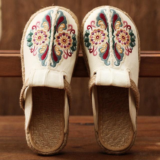 Women Casual Linen Handmade Mules Flat Slippers Retro Vegan Summer Canvas Comfortable Espadrille New Women Shoes Slides Flat Summer Style Handmade Retro Slippers