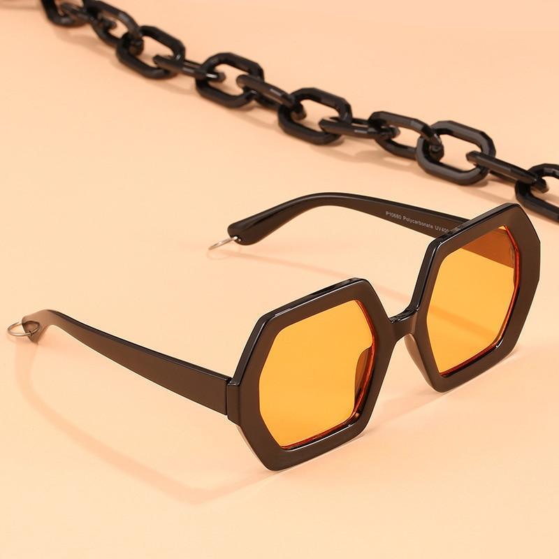 Women Elegant Design Sunglasses Stylish Fashionable Square Shape Sunglasses For Women Latest Unique Chain Style Sun Glasses For Female New Different Shades Large Frame Eyewear