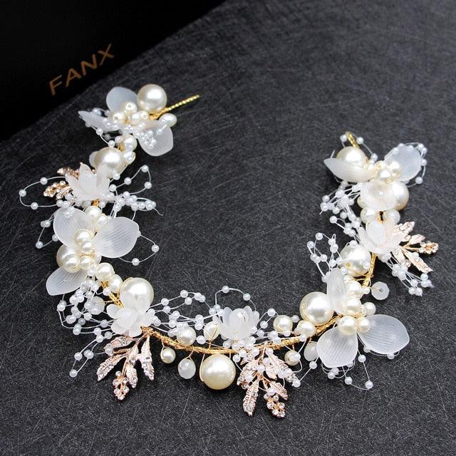 Women Girls Flower Headband Bride Flower Crown Hairband Hair Accessories Wedding Party Spring Bohemia Wreath Headpiece Headwear  Flower Wreath Crown Wedding Garland Headband Floral Hair Accessories For Women And Girls