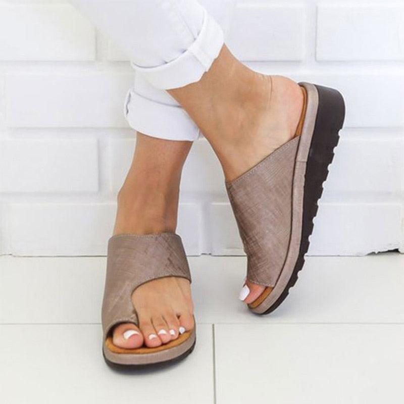 Women Leather Shoes Comfy Platform Flat Sole Ladies Casual Soft Big Toe Foot Sandal Walking Strappy Slides Sandals Open Toe Summer Shoes With Arch Support