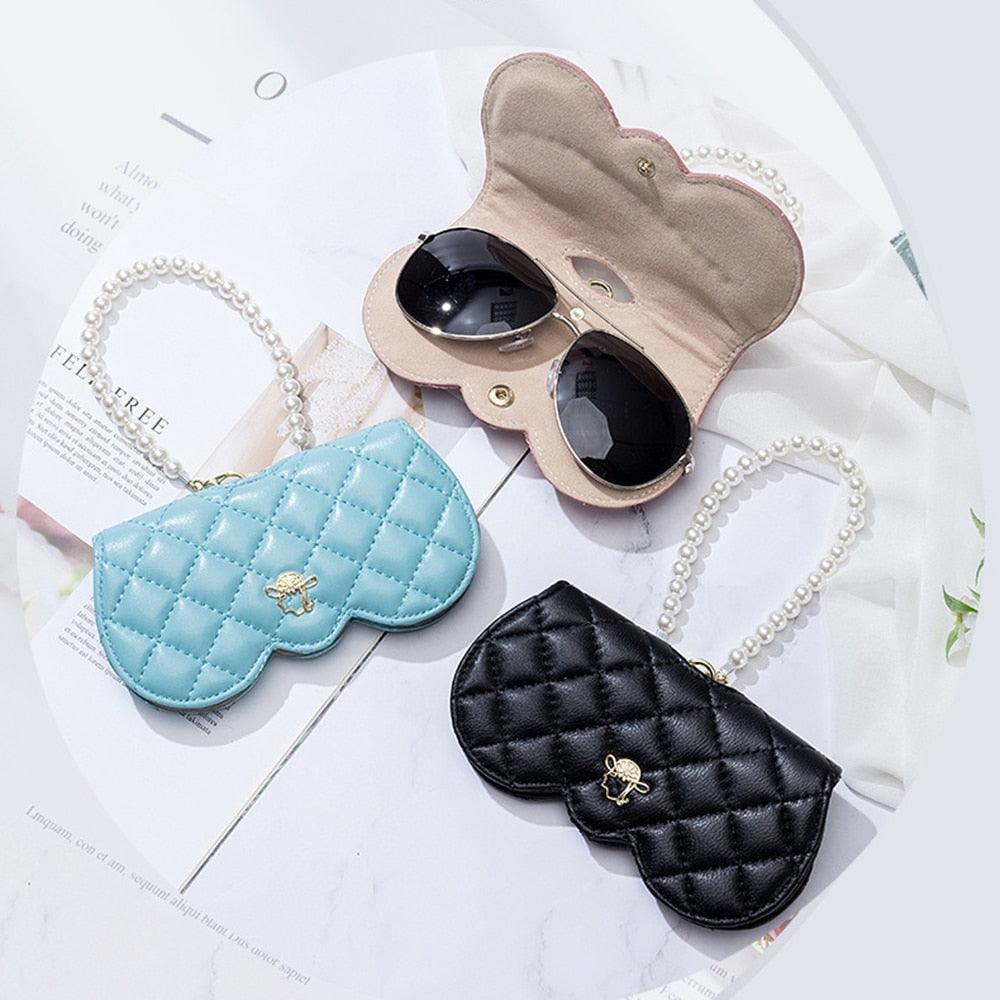 Women Luxury Portable Sunglass Bag Leather Glasses Clip Hanging Neck Glasses Bag Anti-Lost Glasses Protective Cover Modern Eyewear Leather Womens Case For Sunglasses Eyeglasses Case