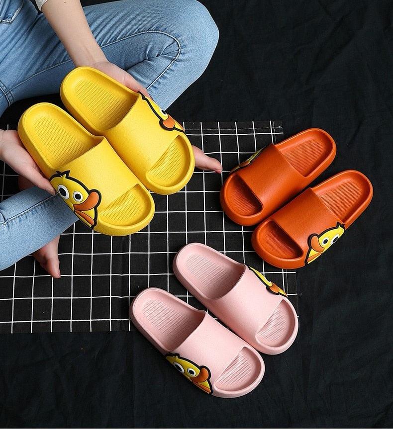 Women Men Slippers Summer Beach Slides Winter Sandals Flip Flops Duck Platform Thick Soled Couples Bathroom Quick Drying EVA Open Toe Soft Slippers Thick Lightweight Slippers