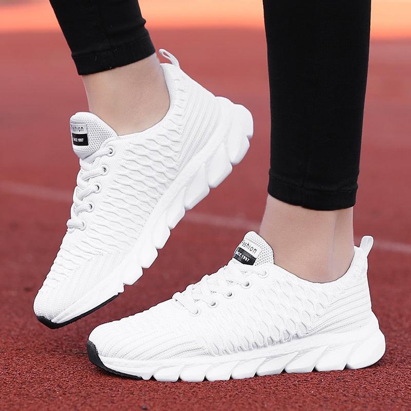 Women Running Sneakers Breathable Women Flat Shoes Lightweight Casual Lace-up Casual Light Sneaker Outdoor Breathable Mesh Fashion Sports Womens Sneakers