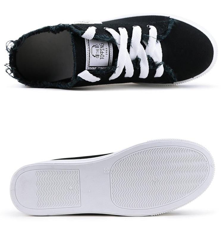 Women's Canvas Breathable Classic Summer Sneakers Lace-Up Shoes Casual Outdoor Men Sneakers Womens Canvas Sneakers Low Top Tennis White Shoes