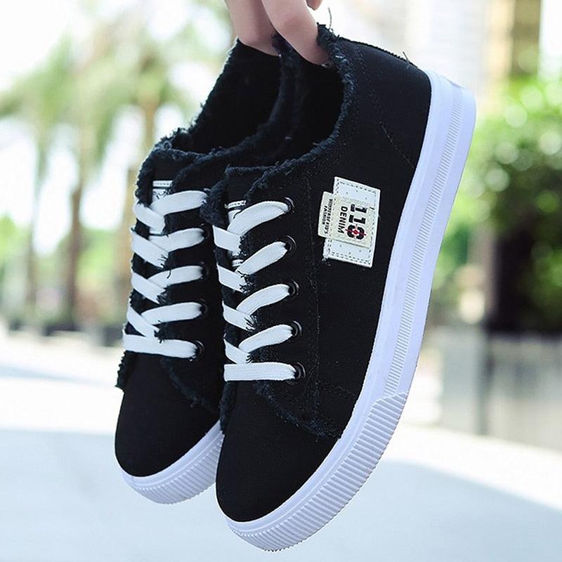 Women's Canvas Breathable Classic Summer Sneakers Lace-Up Shoes Casual Outdoor Men Sneakers Womens Canvas Sneakers Low Top Tennis White Shoes