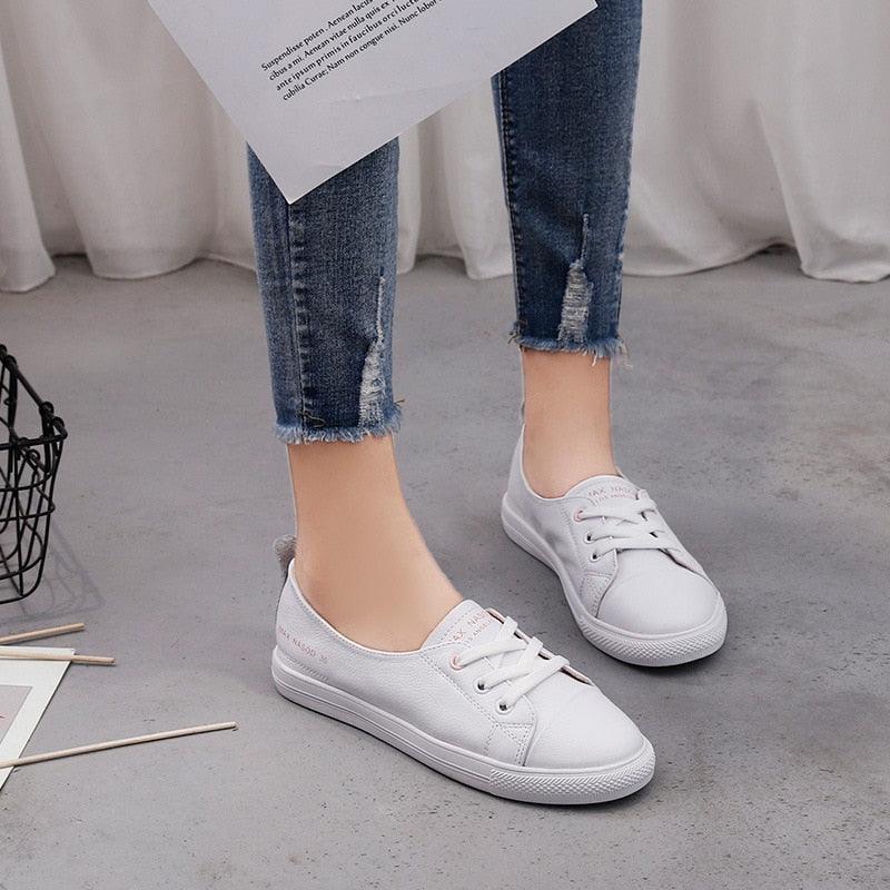 Women's Genuine Leather Sneakers Casual Fashionable Sports Shoes Vulcanized Woman Summer Flat Shoe Leather Women Lace Up Casual Shoes White Fashion Sneakers