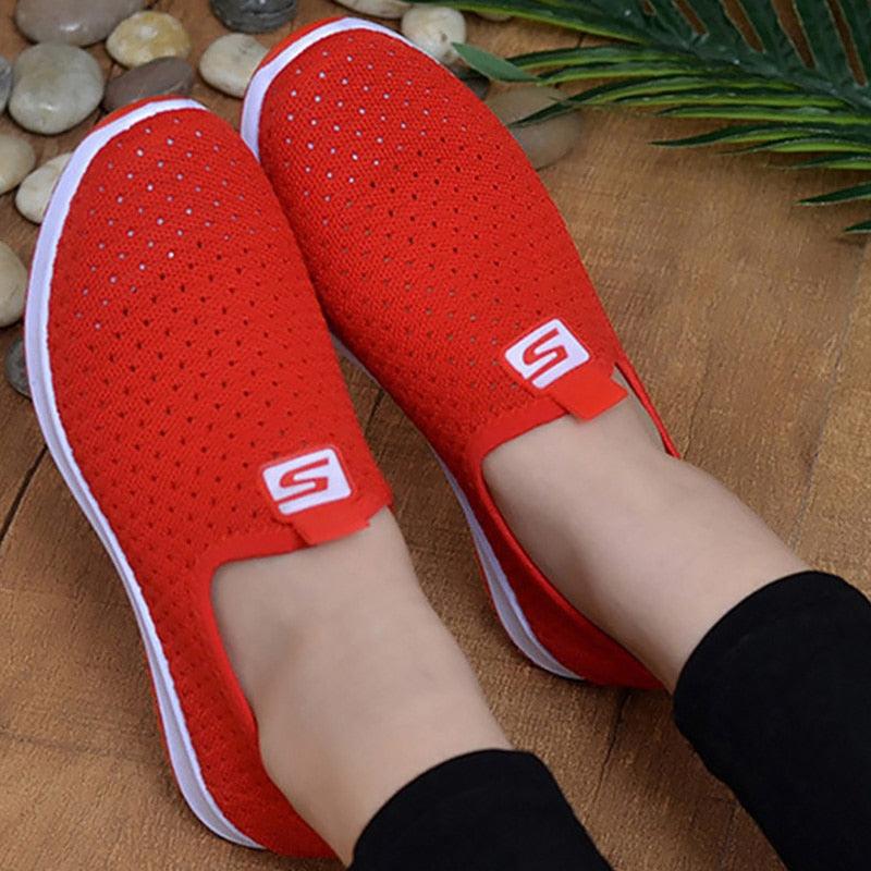 Women's Sneakers Espadrrilles Breathable Mesh Summer Shoes For Women Walking Solid Non Slip Casual Shoes Girls Tennis Slip On Sneakers Lightweight Comfortable Mesh Casual Sneakers