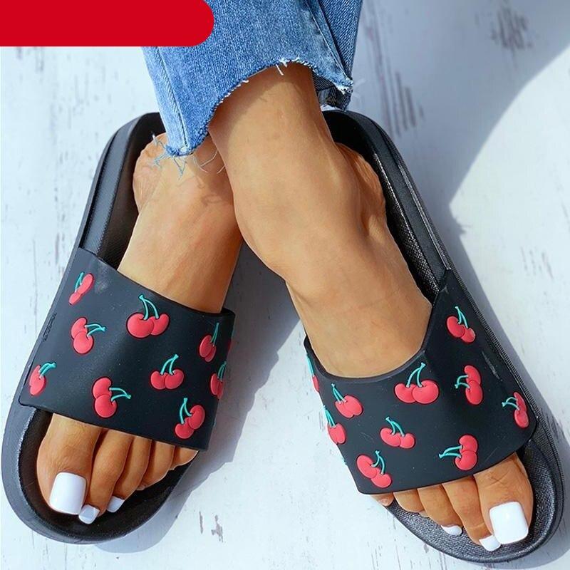 Women's Summer Flip Flops Slippers Soft Slides Cherry Home Bathroom Non Slip Casual Beach Quick Drying Slide Sandal With Thick Sole Non-Slip Soft Shower Open Toe Slippers