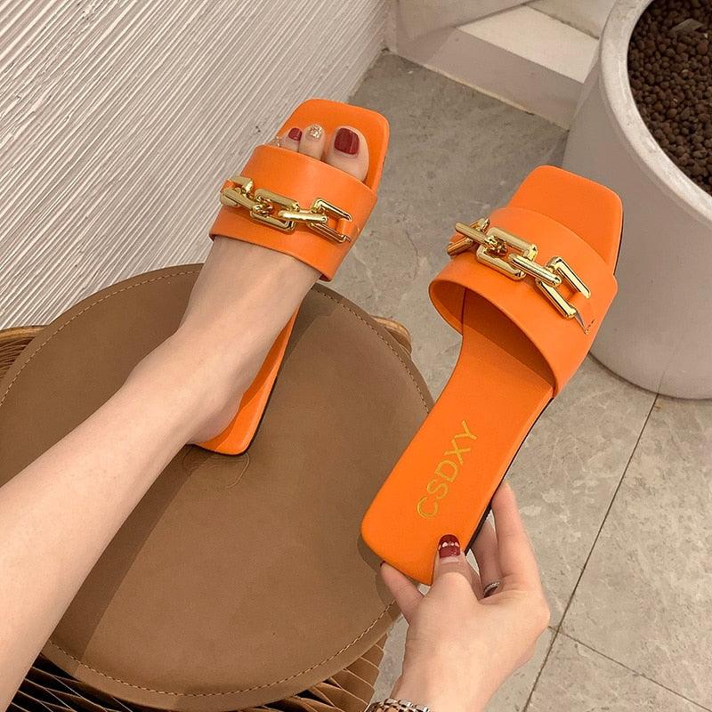 Women Sandals New Design Gold Chain Closed Toe Slip On Mules Shoes Flat Heels Square Head Casual Slides Summer Slippers Open Toe Flat Sandals Metal Chain PU Leather Slides Shoes