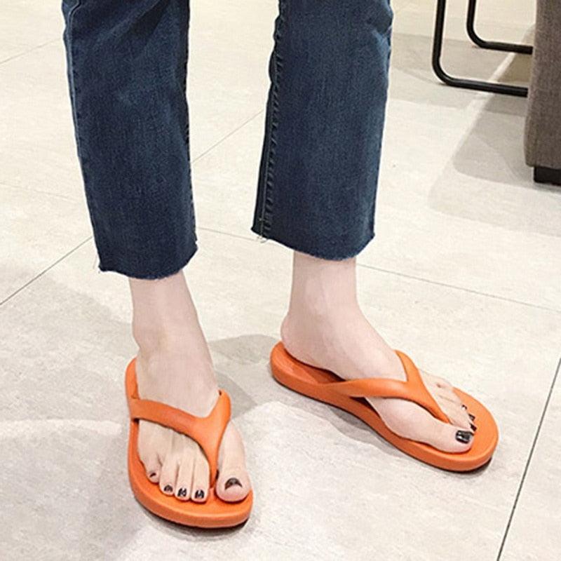 Women Sandals New Design Gold Chain Closed Toe Slip On Mules Shoes Flat Heels Square Head Casual Slides Summer Slippers Open Toe Flat Sandals Metal Chain PU Leather Slides Shoes