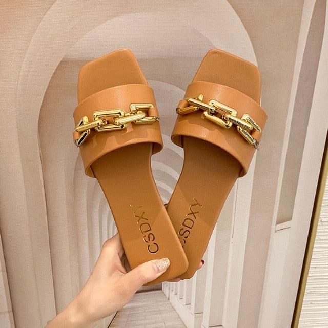 Women Sandals New Design Gold Chain Closed Toe Slip On Mules Shoes Flat Heels Square Head Casual Slides Summer Slippers Open Toe Flat Sandals Metal Chain PU Leather Slides Shoes