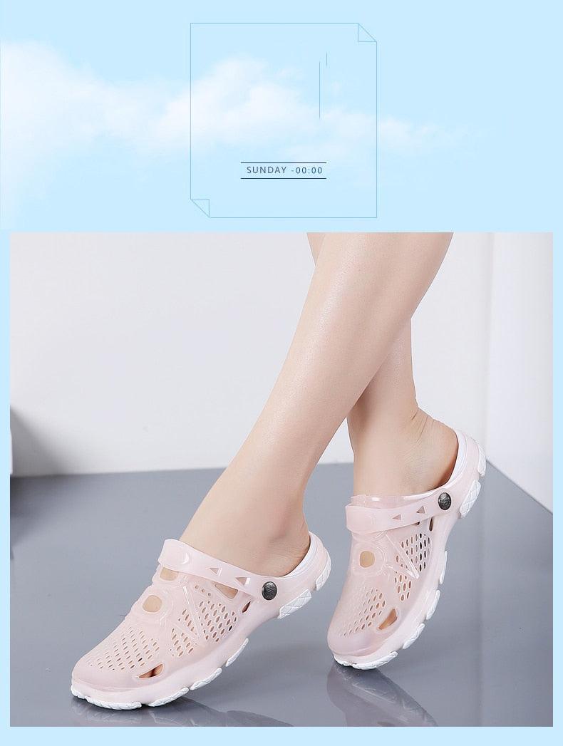 Women Sandals Summer Slippers New Women Outdoor Beach Casual Shoes Water Clogs Shoes Comfortable Slip-on Summer Beach Sandals For Women