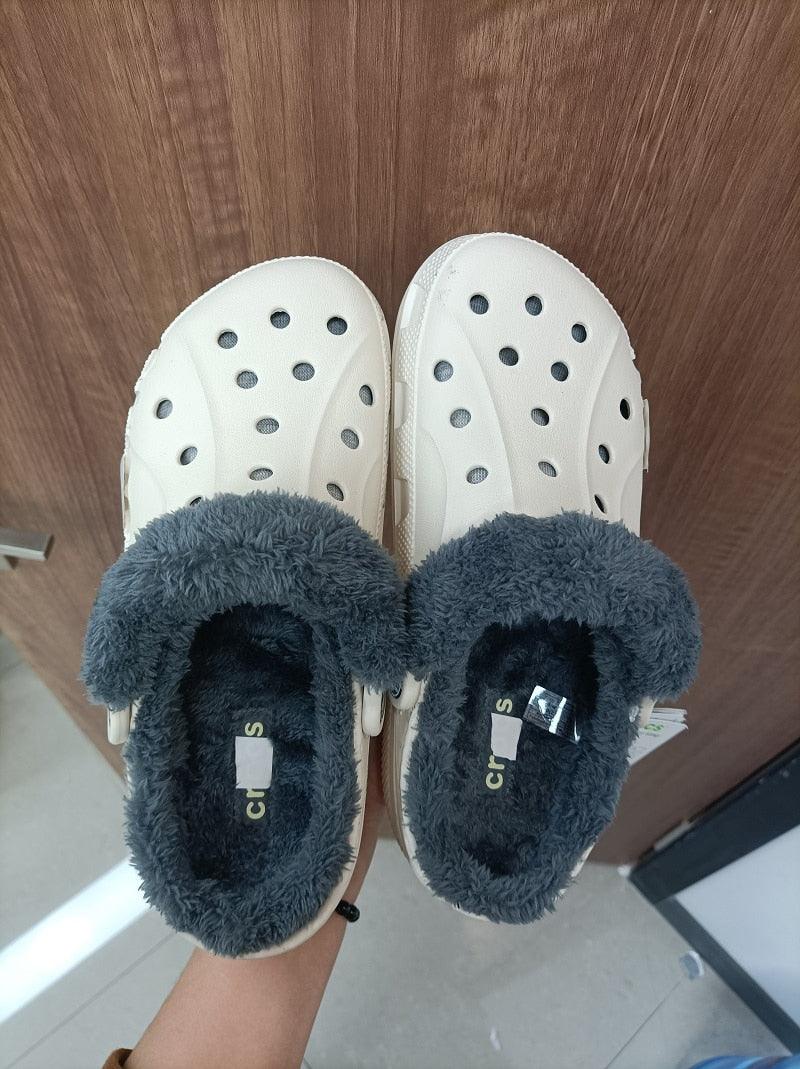 Women Sandals Winter Hole Slippers Outside Shoes For Women Slippers For Home Men's and Women's Classic Lined Clog Warm And Fuzzy Slippers Fur Lined Clogs Winter Garden Shoes Warm House Slippers