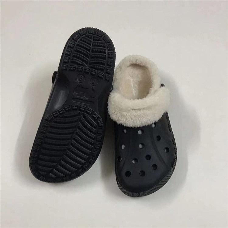 Women Sandals Winter Hole Slippers Outside Shoes For Women Slippers For Home Men's and Women's Classic Lined Clog Warm And Fuzzy Slippers Fur Lined Clogs Winter Garden Shoes Warm House Slippers