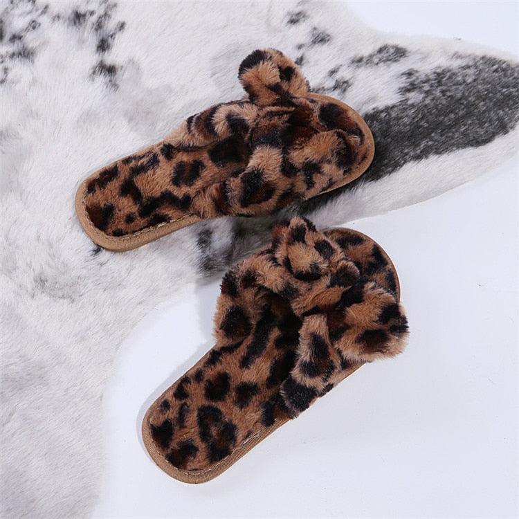 Women Slippers Winter Shoes Home Slippers Faux Fur Slippers Leopard Print Bow Decoration Shoes Faux Fur Slippers Warm Flip Flop House Slippers Open Toe Home Slippers For Girls