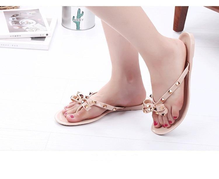 Women Summer Flip Flops Slippers Slide Sandals Beach Slides Soft Sole Sandals Women Flat Thong Strap Modern Flip Flops Slip On Cute Beach Casual Cute Summer Sandals