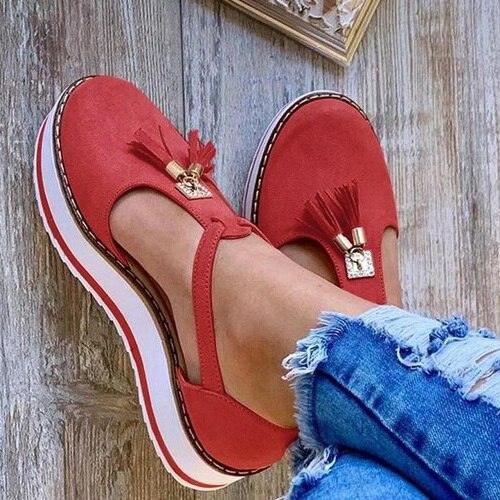 Women Summer Sandals Fashion Buckle Strap Solid Cover Heel Flat Platform Heel Casual Summer Strappy Cut Out Closed Toe Sandals Comfy Chunky Slippers For Indoor Outdoor