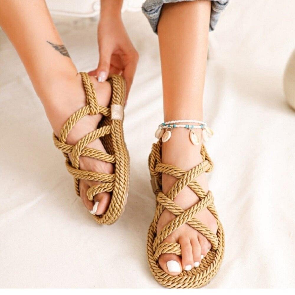 Women Summer Straw Rope Mesh Sandals Cross Tied Flat Sea Beach Casual Light Multi Elegant Design Flip Flop Trend Fashion High Quality Handmade Natural Comfortable Walking Sandals With Arch Support For Women