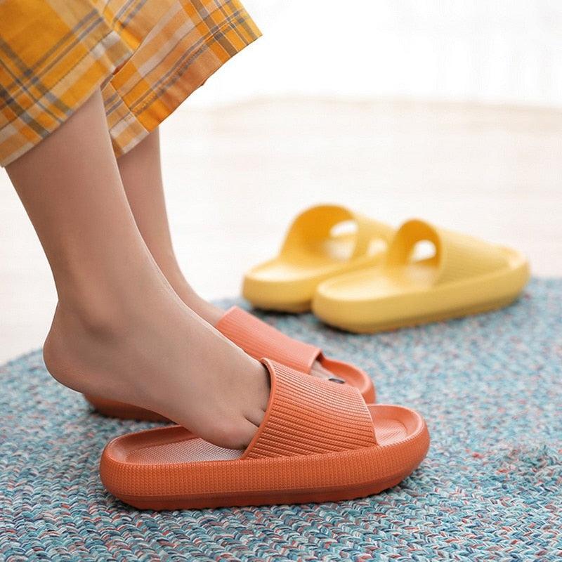 Women Thick Platform Slippers Summer Fashion EVA Soft Sole Beach Slide Sandals Open Toe Soft Home Shoes Non-Slip Soft Shower Spa Bath Pool Gym House Sandals For Indoor And Outdoor