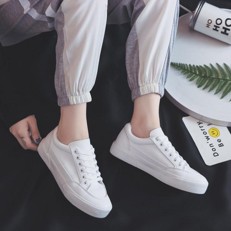 Women White Business Sneakers Fashion Woman's Spring Trend Casual Sport Shoes New Comfort White Platform Ultra Lightweight Walking Non Slip Sneakers