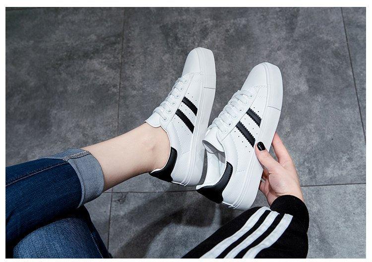 Women White Casual Shoes Casual Women Sneakers Flats Girl Breathble Vulcanized Shoes Lace Up White Casual Style Comfortable Sneakers Eco Leather Street Sneakers