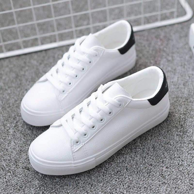 Women White Sneakers Fashion Breathble Vulcanized Shoes Leather Platform Shoes White Lace Up Casual Woman Comfortable Sneakers Leather Spring Flats Trainers Sneakers