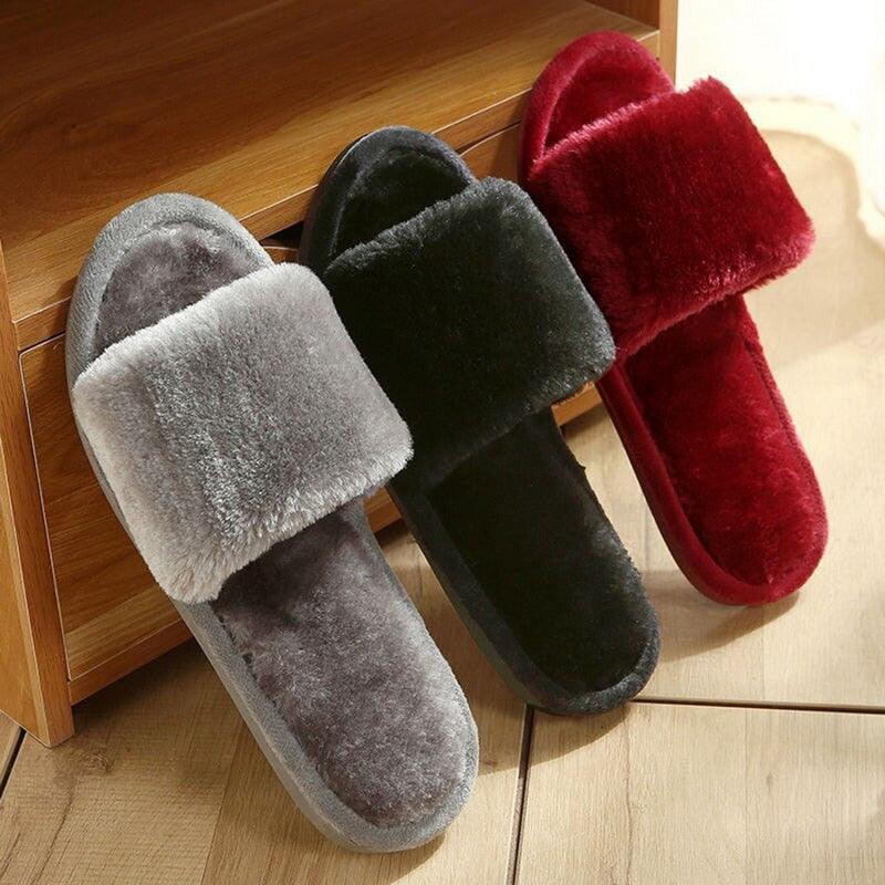 Women Winter Heart Shoes Woman Slides Plush Home Slippers Indoor House Shoes Winter Warm Fur Slippers With Embroidered Heart Details Soft And Warm House Slippers With Cushioned Insole